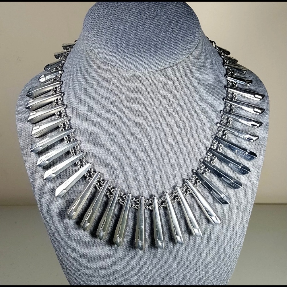 KENDRA SCOTT Jill Statement Bib Necklace ~ NEW